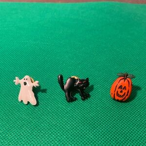 Halloween pins. Lot of 3 Ghost, pumpkin, and black cat brooch